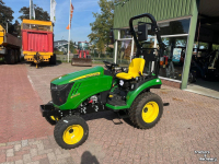 Smalspoor tractor John Deere 2026R