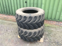 Wielen, Banden, Velgen & Afstandsringen  600/55 26.5