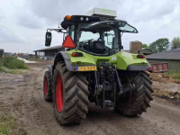 Tractor / Trekker  Claas arion 530