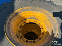 Wielen, Banden, Velgen & Afstandsringen Michelin 4x 480/80R26 XMCL JCB 12-g 65%