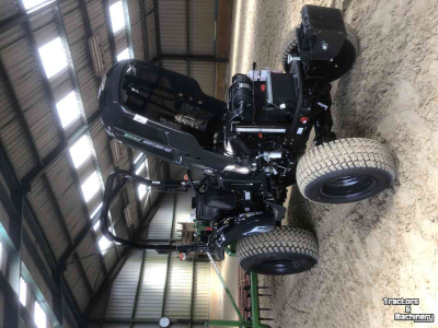 Tractor / Trekker TYM TYM / Branson 2500L - Black edition