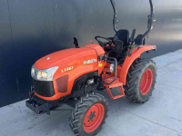 Compact tractor Kubota L1361