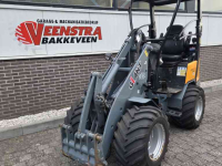 Shovel / Wiellader / Kniklader Giant D337T HD