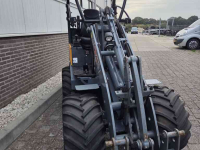 Shovel / Wiellader / Kniklader Giant D337T HD