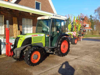 Smalspoor tractor Claas Nectis 267 VL