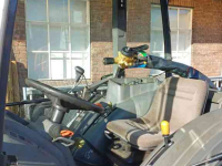 Smalspoor tractor Claas Nectis 267 VL