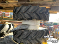 Wielen, Banden, Velgen & Afstandsringen BKT BKT 200/70R16 Banden