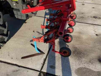 Schoffelmachine / Schoffelbalk Rau schoffelbalk