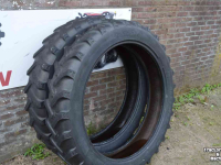 Wielen, Banden, Velgen & Afstandsringen BKT agrimax 230/95r36
