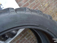 Wielen, Banden, Velgen & Afstandsringen BKT agrimax 230/95r36