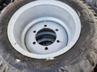 Wielen, Banden, Velgen & Afstandsringen BKT 340/55R16 banden