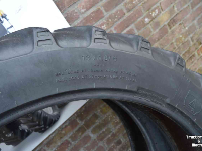 Wielen, Banden, Velgen & Afstandsringen BKT agrimax 230/95r36