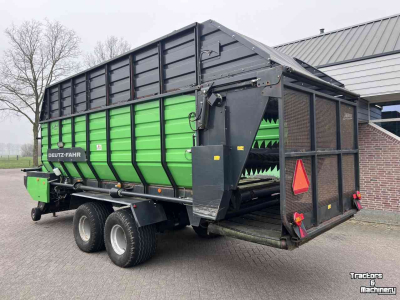 Opraapwagen Deutz-Fahr Feedmaster 4400 D