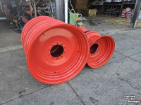 Wielen, Banden, Velgen & Afstandsringen  Velgenset Fendt 20x42, 16x30