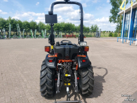 Smalspoor tractor TAFE 6028