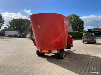 Voermengwagen Trioliet Solomix 1000 voermengwagen voermachines