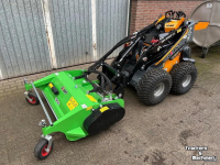 Schranklader / Skid Steer Lader Giant SK252D + klepelmaaier