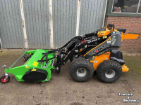Schranklader / Skid Steer Lader Giant SK252D + klepelmaaier