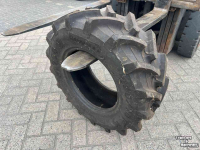 Wielen, Banden, Velgen & Afstandsringen Pirelli 280/70R16 eenling gebruikt