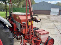 Zaaimachine Becker 6 rijer maiszaaier