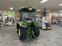 Smalspoor tractor John Deere 3039R