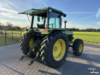 Tractor / Trekker John Deere 3650 marge