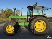 Tractor / Trekker John Deere 3650 marge