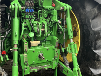 Tractor / Trekker John Deere 6215R
