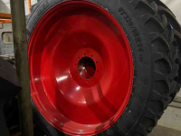 Wielen, Banden, Velgen & Afstandsringen  320/90R54 & 320/85R38