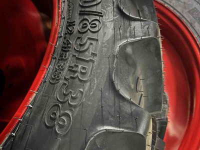 Wielen, Banden, Velgen & Afstandsringen  320/90R54 & 320/85R38