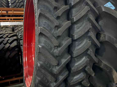 Wielen, Banden, Velgen & Afstandsringen  320/90R54 & 320/85R38