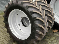 Wielen, Banden, Velgen & Afstandsringen BKT 420/65R28 Banden / Wielen