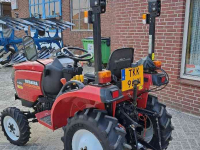 Tractor / Trekker Shibaura ST 324