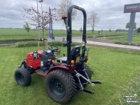 Tractor / Trekker TYM 2505 met fronthef