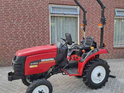 Tractor / Trekker Shibaura ST 324