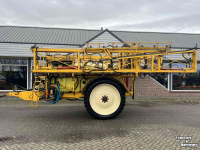 Getrokken Veldspuit Dubex Mentor 9804