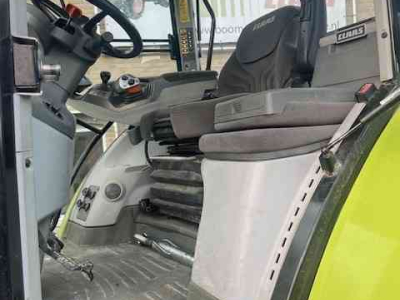 Tractor / Trekker Claas arion 650 cebis