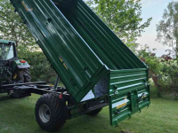 Kipper / Kiepwagen / Landbouwkipper  Hummel 5,0 tons driezijdige kipper
