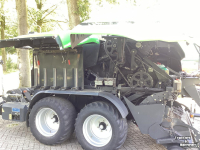 Persen / Balenpers / Pakkenpers Deutz-Fahr fixmaster 335 BP