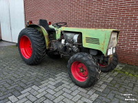 Compact tractor Fendt 200V