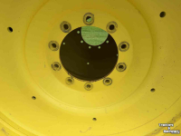 Wielen, Banden, Velgen & Afstandsringen  Michelin MachXBib 710/70R42 en 600/70R28 John Deere