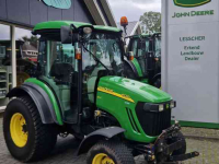 Compact tractor John Deere 4720 E hydro