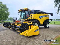 Maaidorser / Combine New Holland CX 8.70