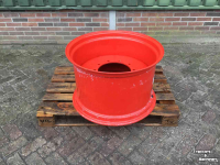 Wielen, Banden, Velgen & Afstandsringen  18x28