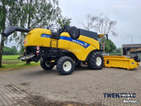 Maaidorser / Combine New Holland CX 8.70 combine / maaidorser