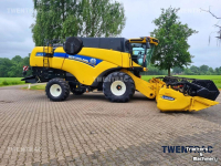 Maaidorser / Combine New Holland CX 8.70 combine / maaidorser