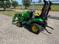 Smalspoor tractor John Deere 1026R