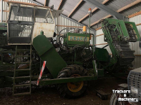 Aardappelrooier Krakei Krakei rooier met ford 7610