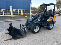 Shovel / Wiellader / Kniklader Giant G2200 HD-Xtra wiellader minishovel kniklader