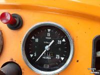 Smalspoor tractor Renault R556S